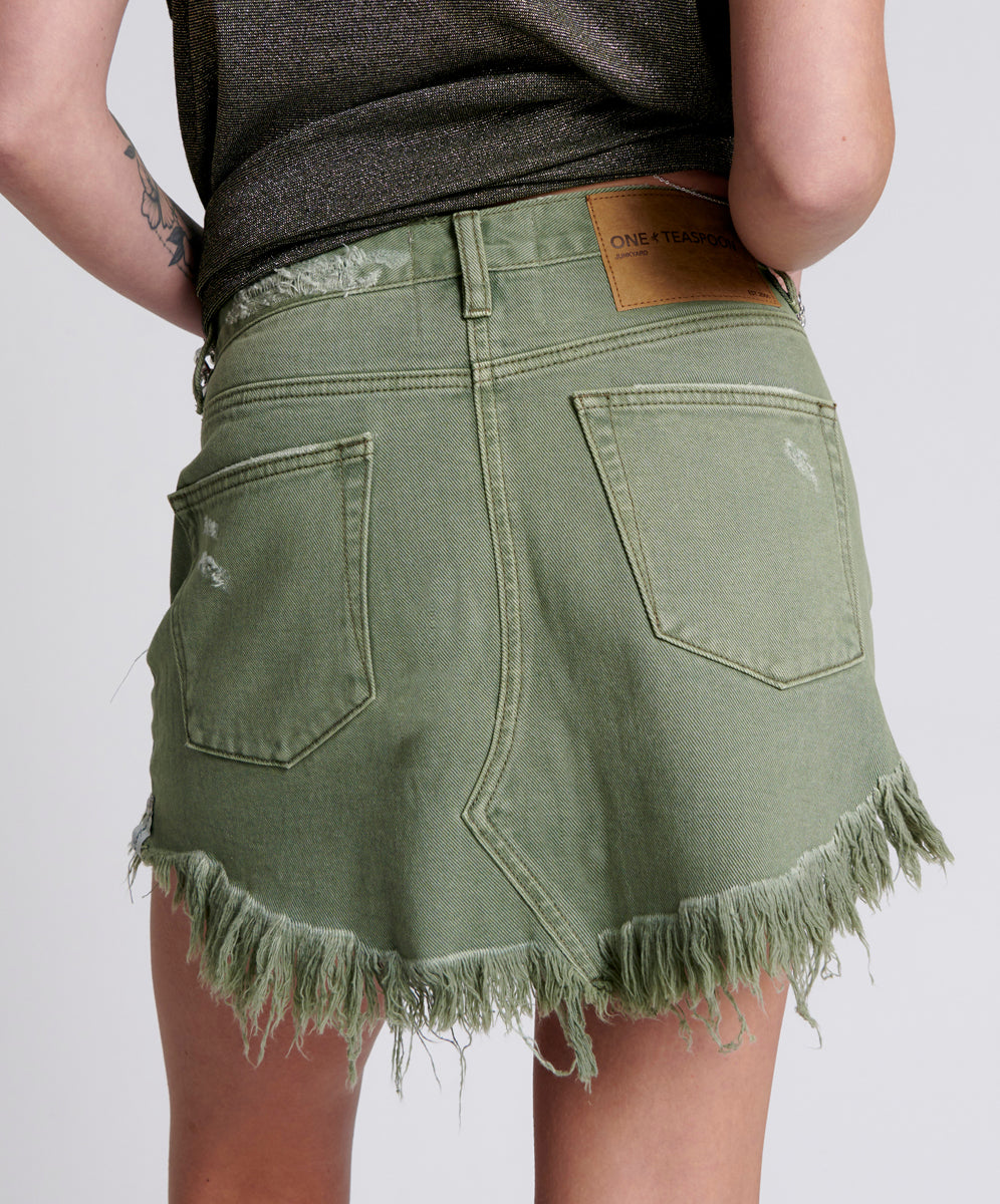 SUPER KHAKI JUNKYARD RELAXED DENIM MINI SKIRT