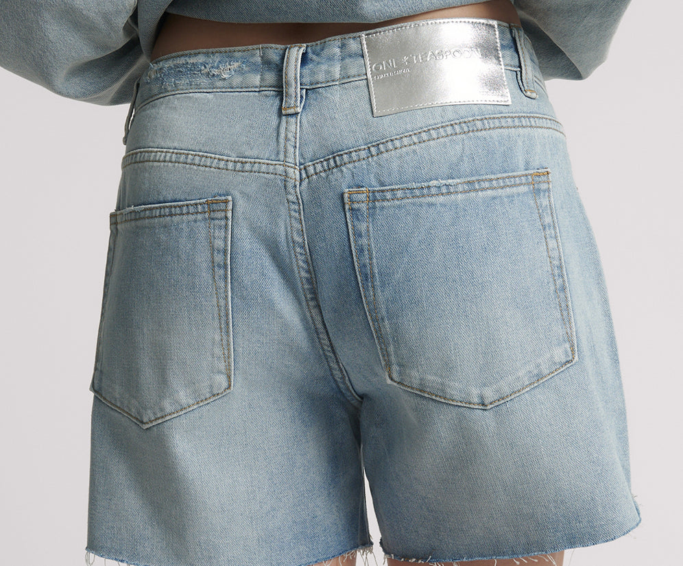 Shakers Low Waist Super Relaxed Denim Shorts - Hendrixe Blue