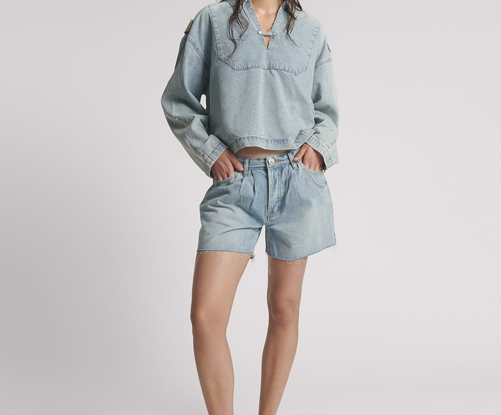 Shakers Low Waist Super Relaxed Denim Shorts - Hendrixe